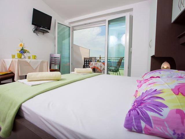 Apartmani Dana Makarska Exterior foto